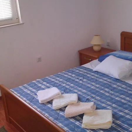 Sonja Croatia * מורטר